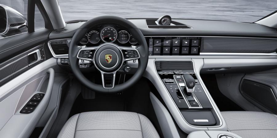 Торпедо Porsche Panamera Turbo Executive 2016 года  (фото 12 из 13)